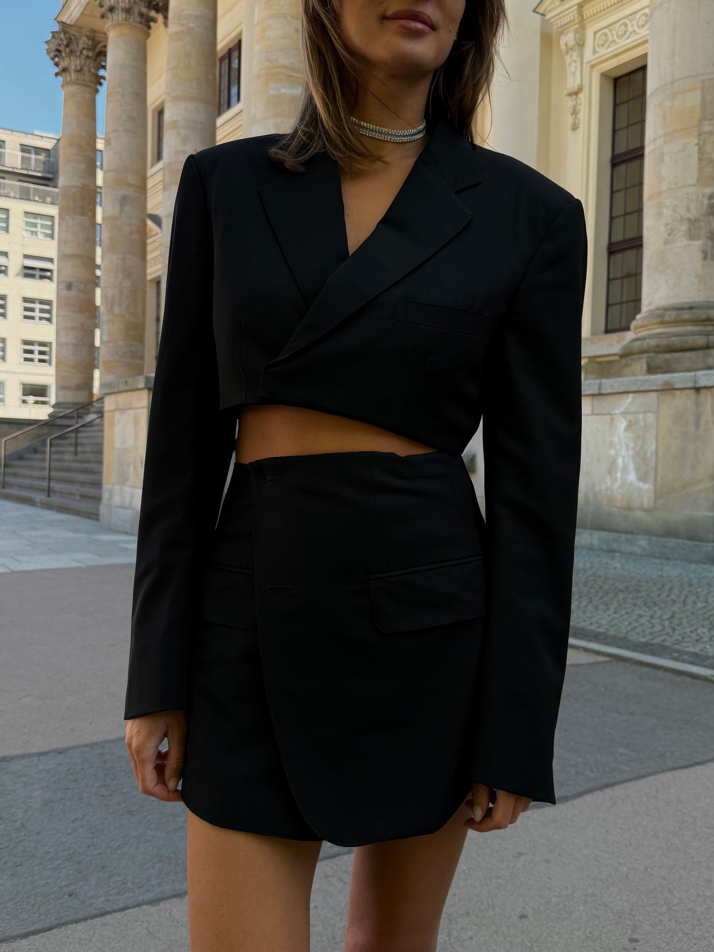 SUIT “BLACK JADE”
